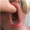 Bouche avec langue